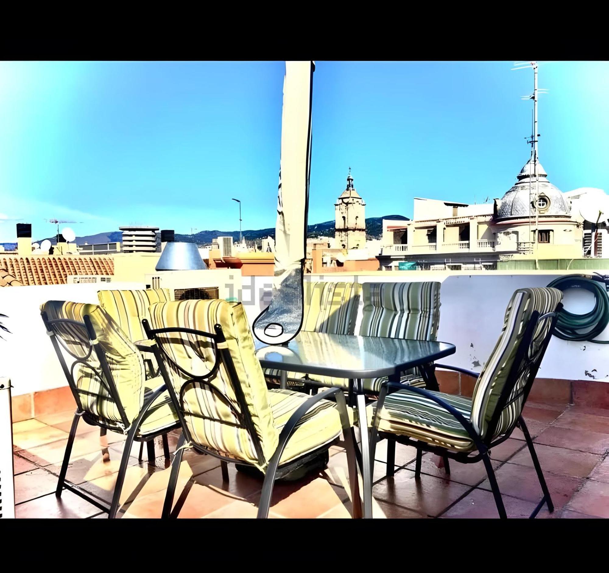 Atico Corazon De Atarazanas Apartment Malaga Exterior photo
